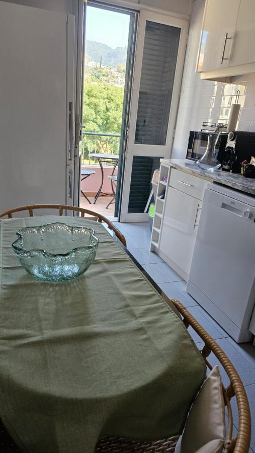 Garden And Seaview Apartment - Free Parking Funchal  Exterior photo
